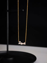 Filigrane Love-Halskette mit Zirkonsteinen in Gold – LYMAJA